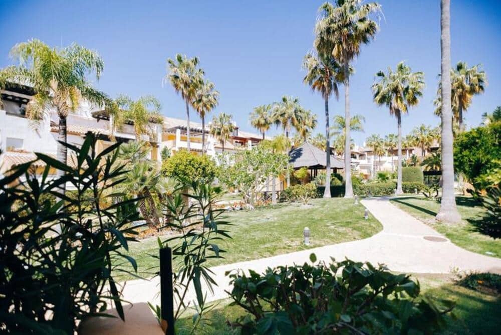2 sovrum Lägenhet att hyra i Marbella med pool garage - 2 150 € (Ref: 10077550)