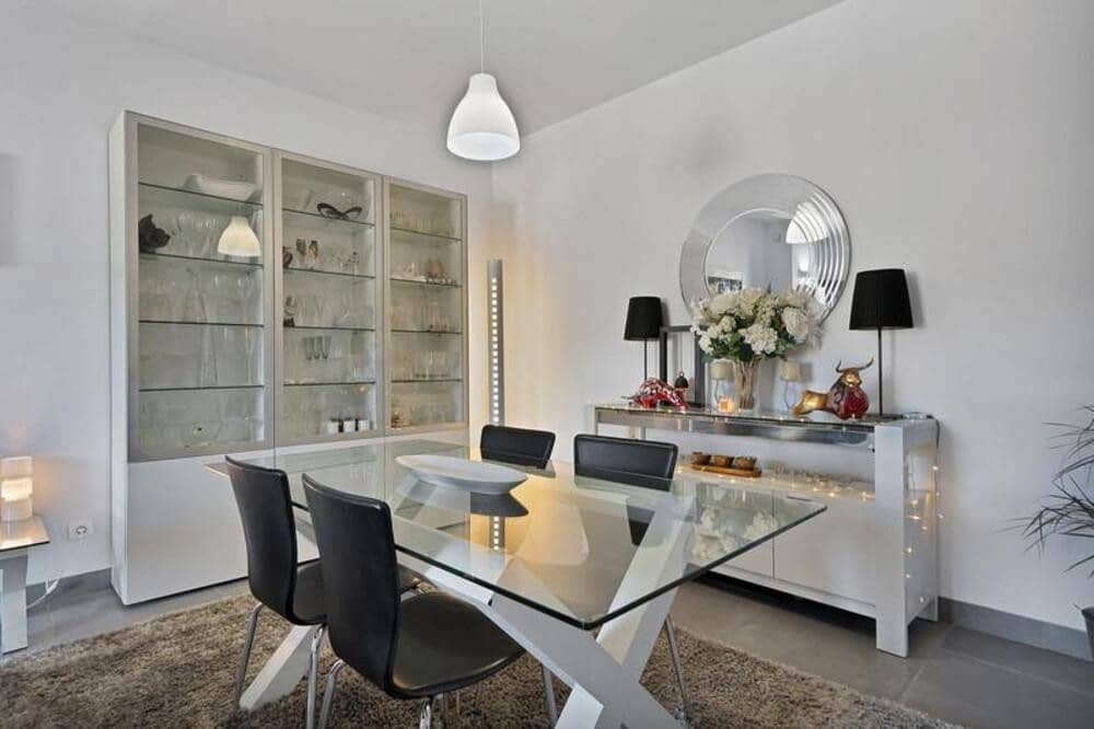 4 bedroom Townhouse for sale in Benahavis with pool garage - € 535,000 (Ref: 10080325)