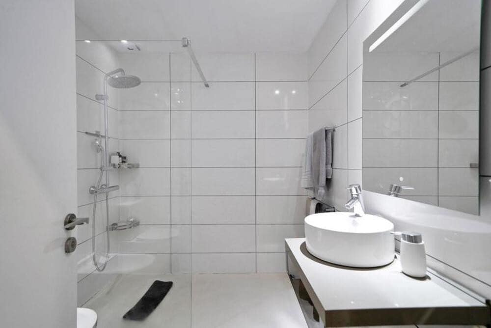 4 bedroom Townhouse for sale in Benahavis with pool garage - € 535,000 (Ref: 10080325)