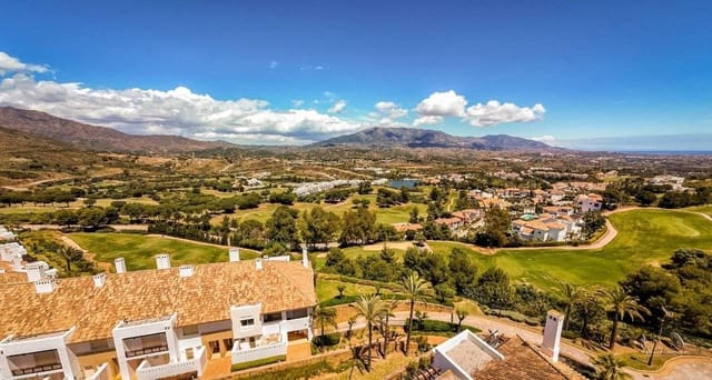 Casa de 2 habitaciones en Mijas Costa, Mijas en venta con piscina garaje - 389.000 € (Ref: 10080326)