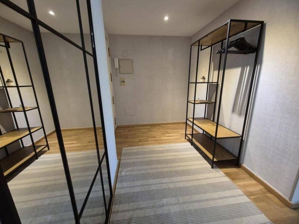 2 Zimmer Apartment zu vermieten in Marbella mit Pool - 2.400 € (Ref: 10080328)