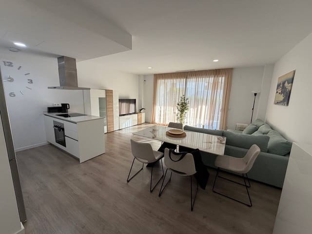2 sovrum Lägenhet att hyra i Buenas Noches, Estepona med pool garage - 2 000 € (Ref: 10080330)