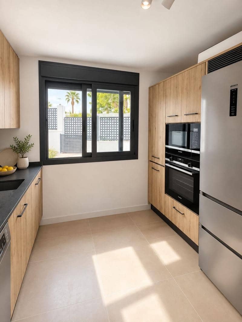 3 Zimmer Haus zu vermieten in El Paraiso mit Pool Garage - 3.000 € (Ref: 10080331)