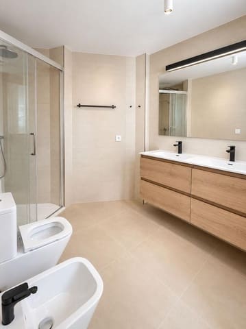 3 Zimmer Haus zu vermieten in El Paraiso, Estepona - 3.000 € (Ref: 10080331)
