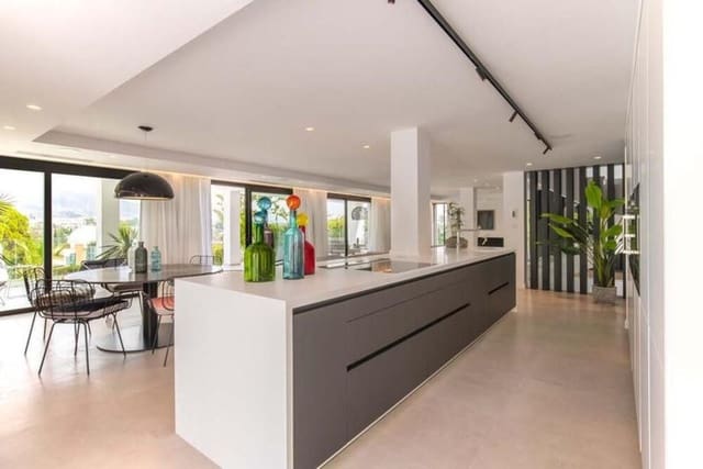 5 slaapkamer Villa te huur in Sierra Blanca, Marbella met zwembad garage - € 18.000 (Ref: 10094135)