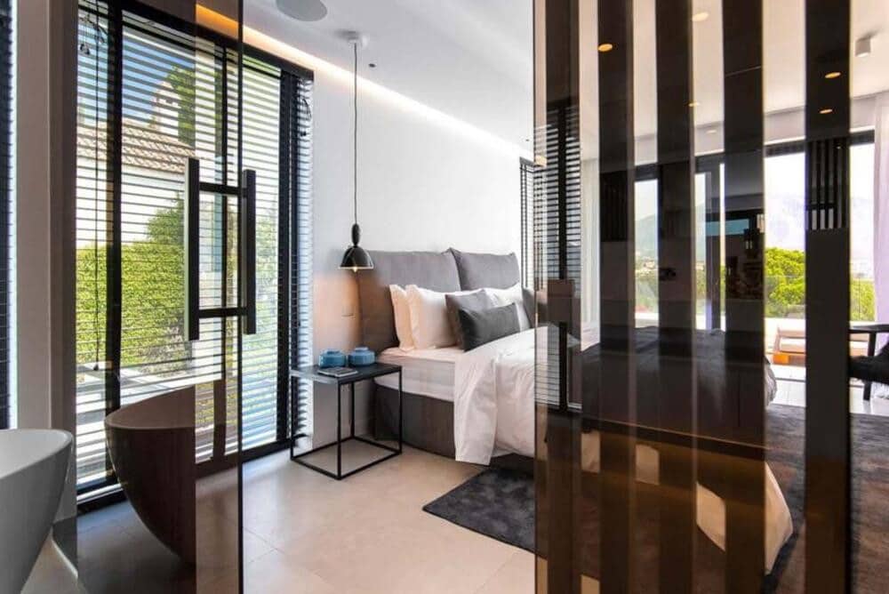 5 slaapkamer Villa te huur in Marbella met zwembad garage - € 18.000 (Ref: 10094135)