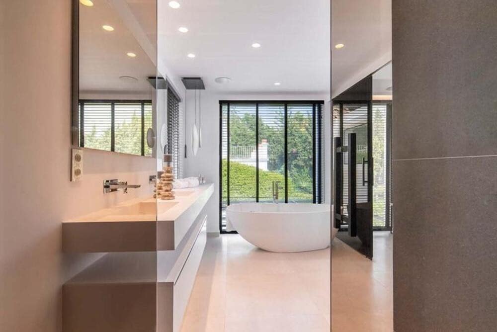 5 slaapkamer Villa te huur in Marbella met zwembad garage - € 18.000 (Ref: 10094135)