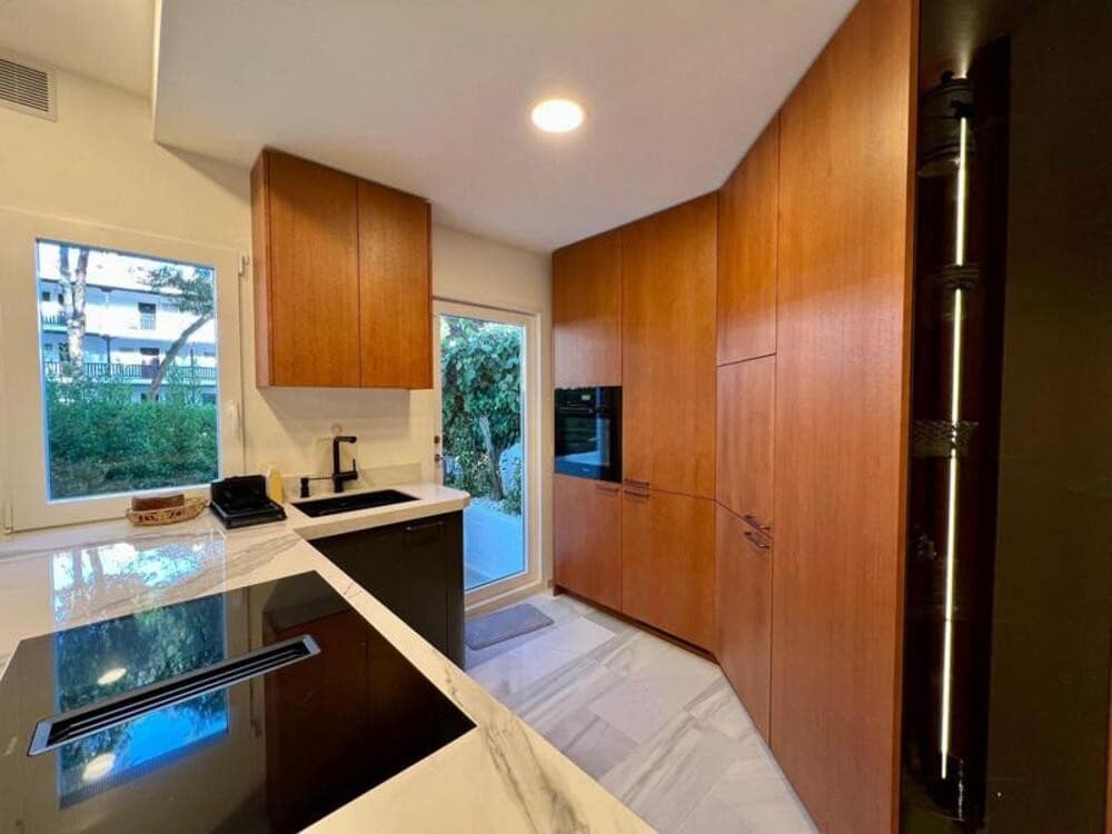 3 soveværelse Lejlighed til leje i Marbella med swimmingpool garage - € 4.000 (Ref: 10094138)