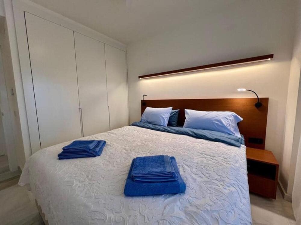 3 soveværelse Lejlighed til leje i Marbella med swimmingpool garage - € 4.000 (Ref: 10094138)