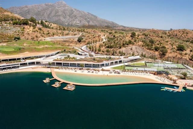 3 quarto Apartamento para arrendar em Marbella com piscina garagem - 6 000 € (Ref: 10094139)