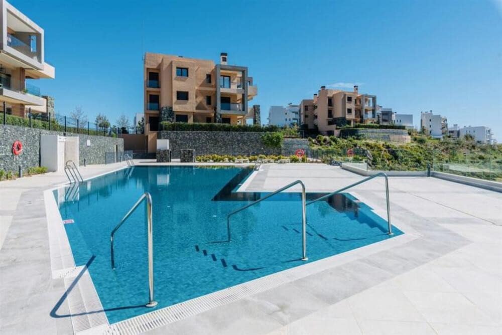 3 quarto Apartamento para arrendar em Marbella com piscina garagem - 6 000 € (Ref: 10094139)