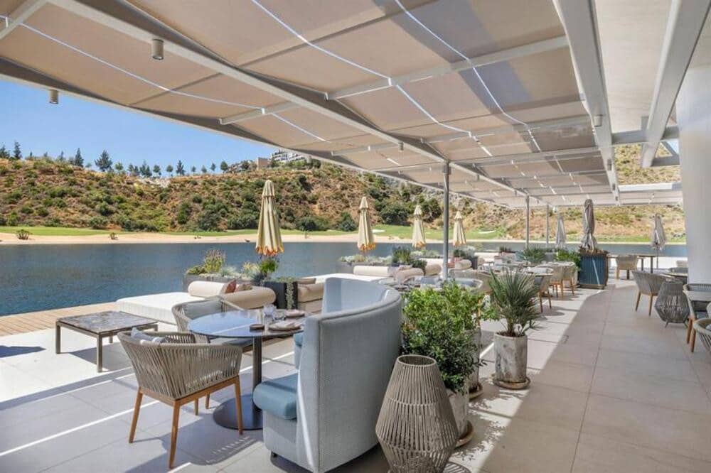 3 quarto Apartamento para arrendar em Marbella com piscina garagem - 6 000 € (Ref: 10094139)