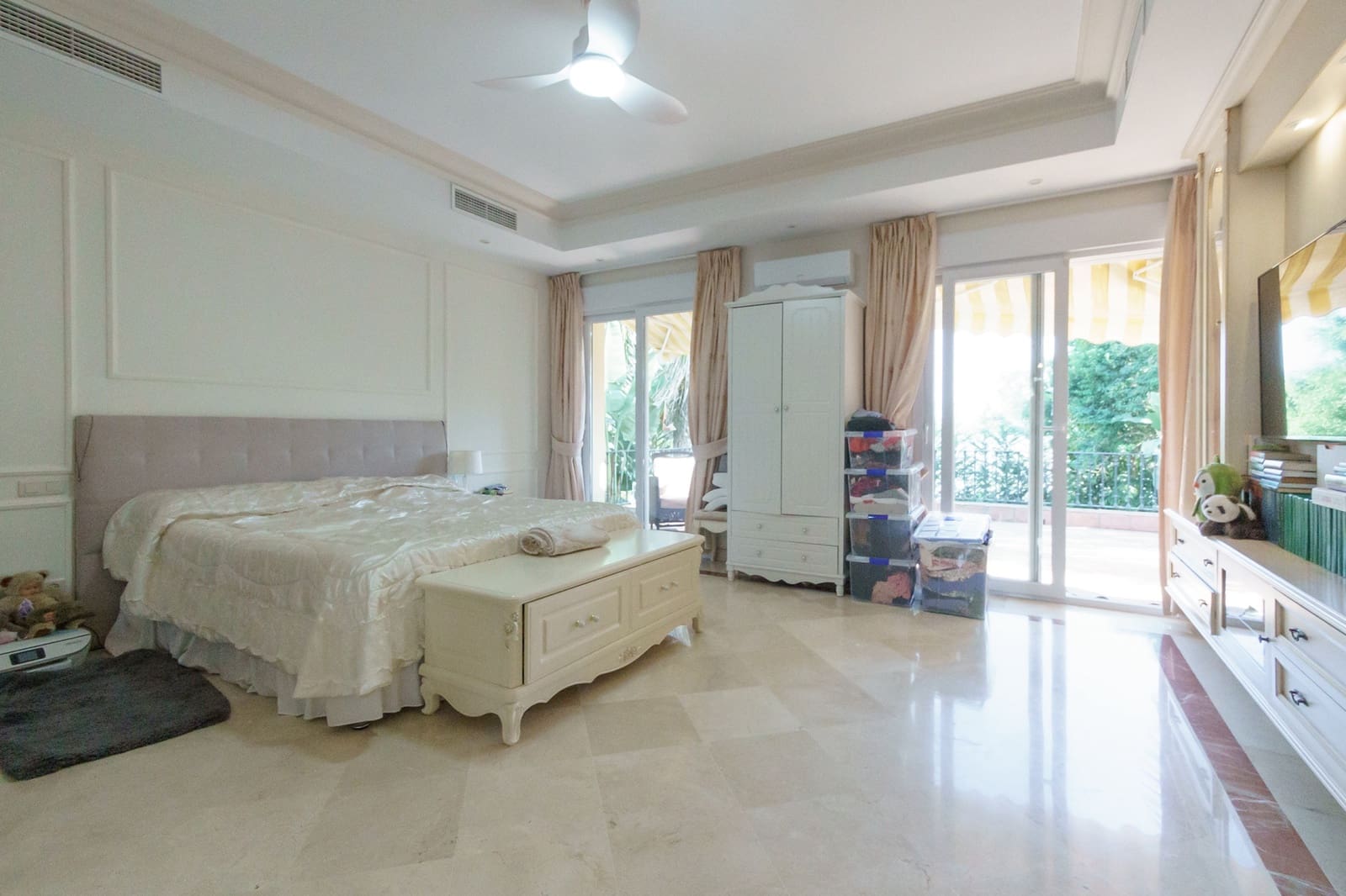 5 slaapkamer Villa te koop in Marbella met zwembad garage - € 2.900.000 (Ref: 10097477)