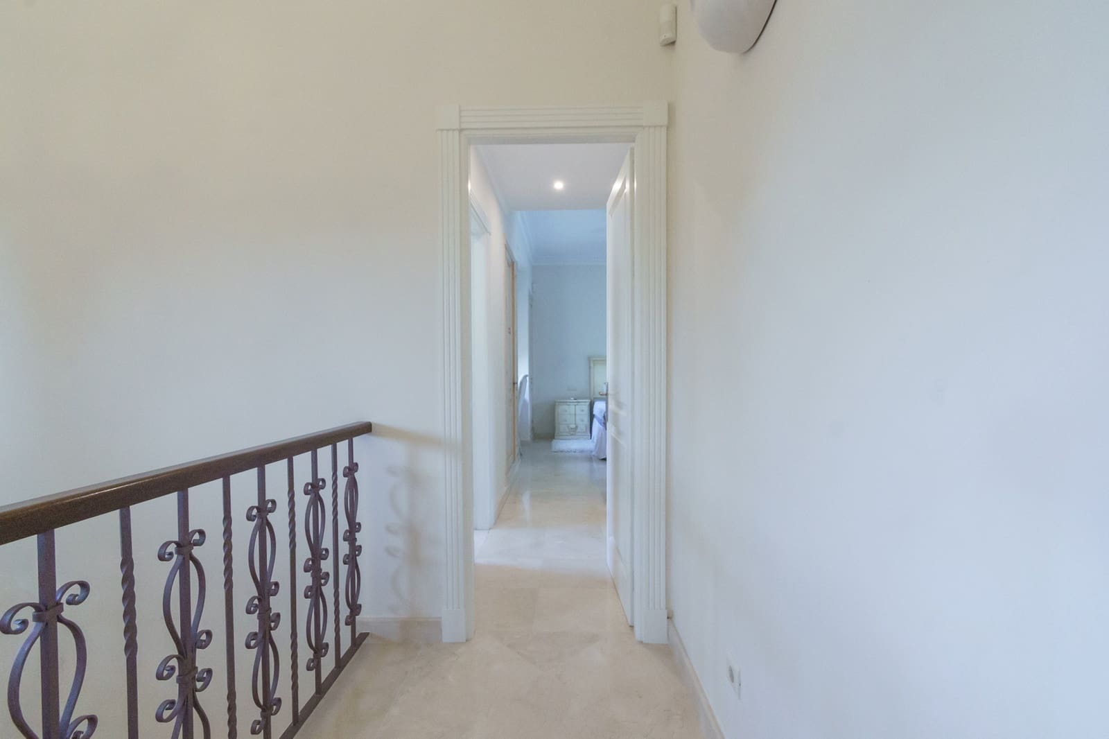 5 slaapkamer Villa te koop in Marbella met zwembad garage - € 2.900.000 (Ref: 10097477)