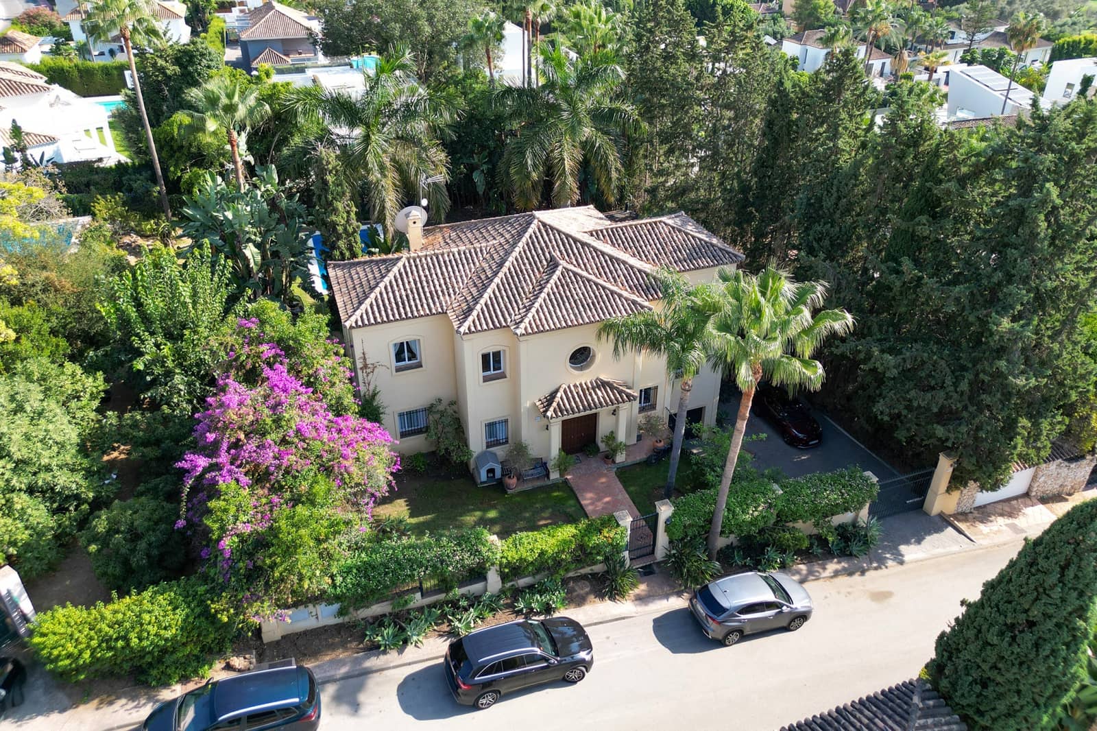 5 slaapkamer Villa te koop in Marbella met zwembad garage - € 2.900.000 (Ref: 10097477)