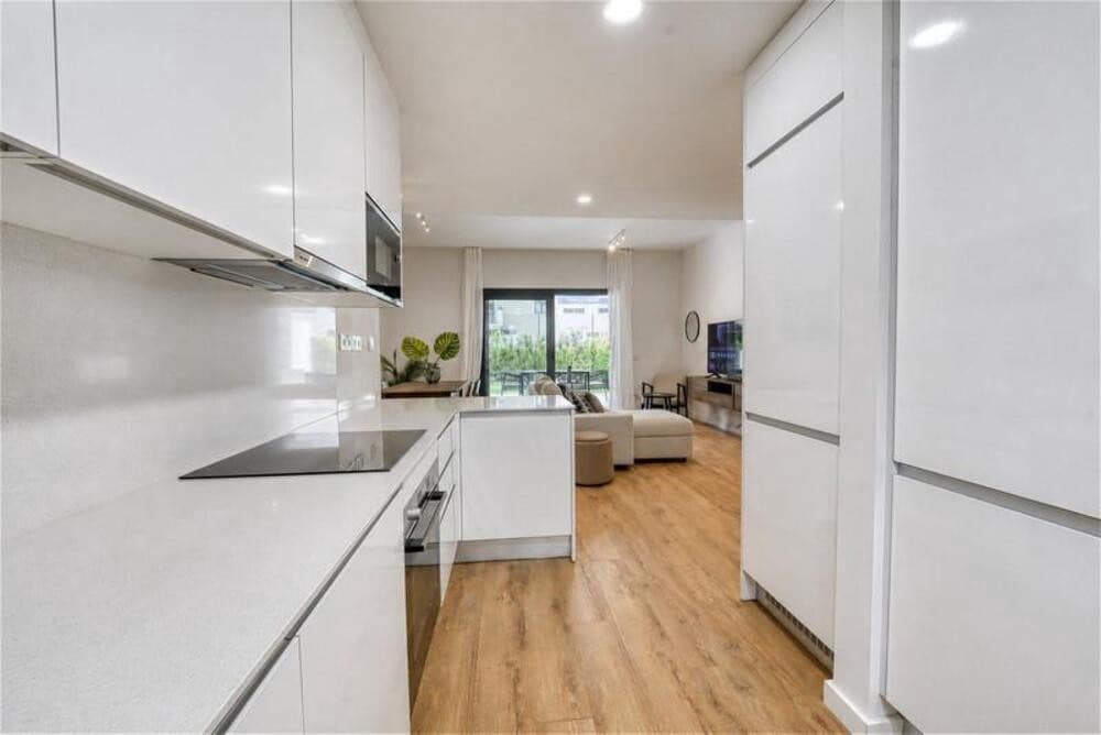3 makuuhuone Huoneisto vuokrattavana paikassa Estepona mukana uima-altaan 
autotalli - 2 700 € (Ref: 10097478)