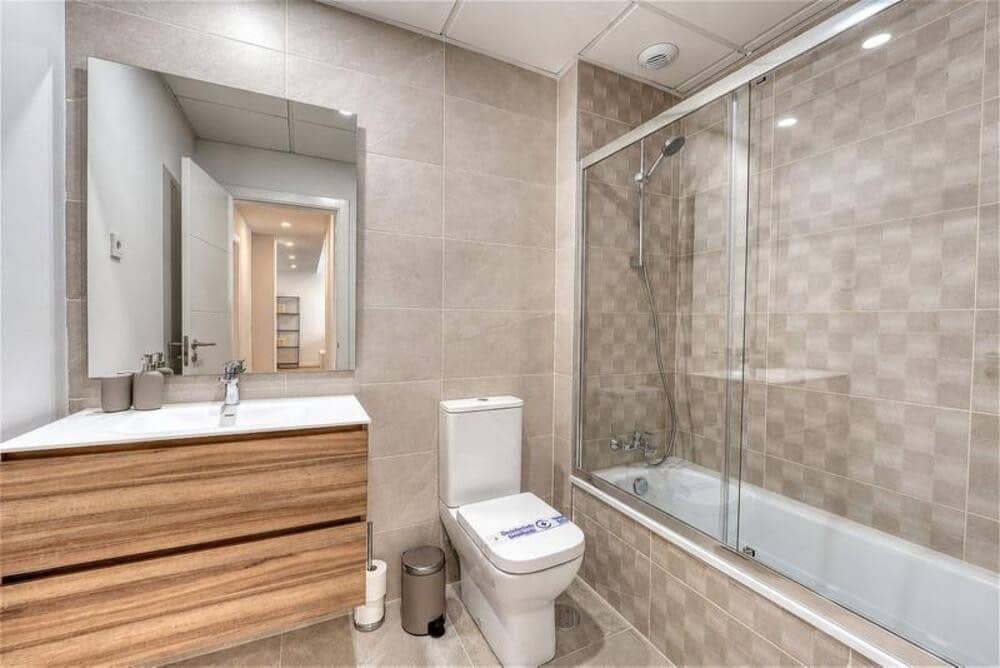 3 makuuhuone Huoneisto vuokrattavana paikassa Estepona mukana uima-altaan 
autotalli - 2 700 € (Ref: 10097478)
