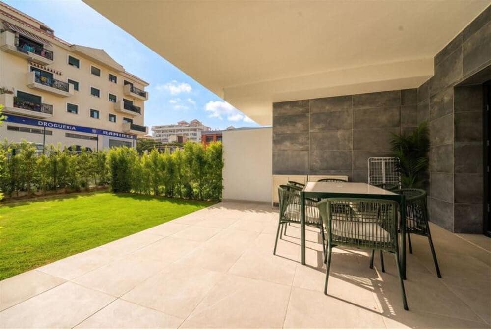 3 makuuhuone Huoneisto vuokrattavana paikassa Estepona mukana uima-altaan 
autotalli - 2 700 € (Ref: 10097478)