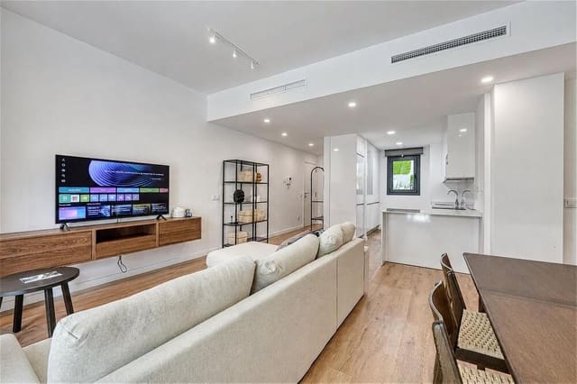 3 makuuhuone Huoneisto vuokrattavana paikassa Centro, Estepona mukana uima-altaan 
autotalli - 2 700 € (Ref: 10097478)