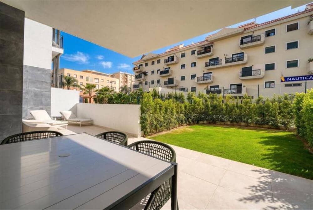 3 makuuhuone Huoneisto vuokrattavana paikassa Estepona mukana uima-altaan 
autotalli - 2 700 € (Ref: 10097478)
