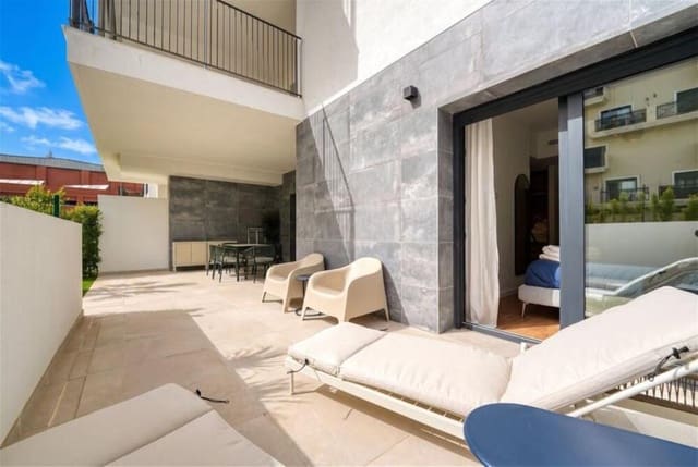 3 makuuhuone Huoneisto vuokrattavana paikassa Centro, Estepona mukana uima-altaan 
autotalli - 2 700 € (Ref: 10097478)