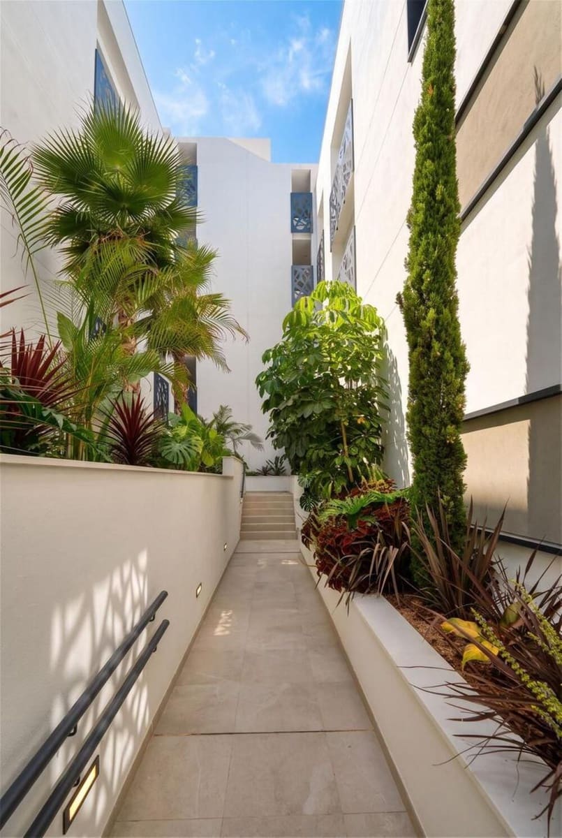 3 makuuhuone Huoneisto vuokrattavana paikassa Estepona mukana uima-altaan 
autotalli - 2 700 € (Ref: 10097478)