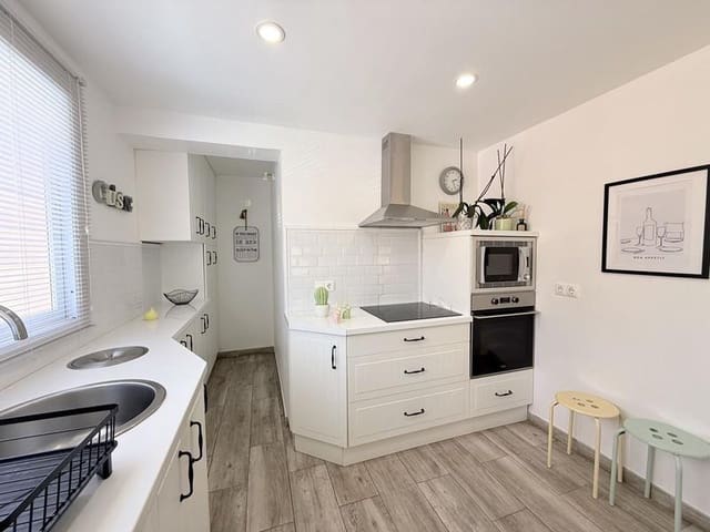 3 soveværelse Byhus til leje i Rodeo Alto - Guadaiza - La Campana, Marbella med swimmingpool garage - € 3.000 (Ref: 10097479)