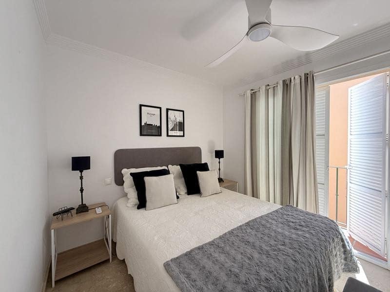 3 soveværelse Byhus til leje i Marbella med swimmingpool garage - € 3.000 (Ref: 10097479)