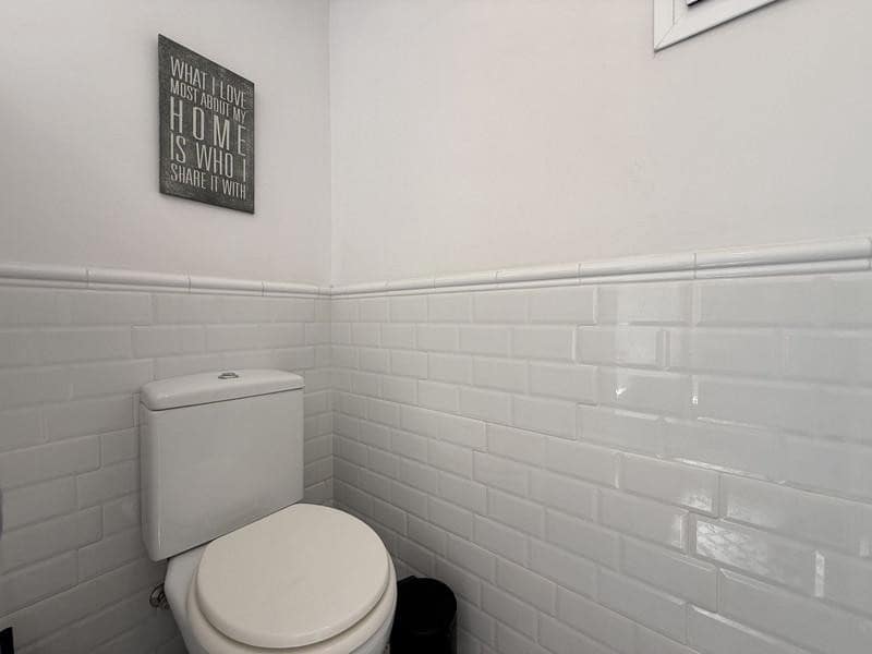 3 soveværelse Byhus til leje i Marbella med swimmingpool garage - € 3.000 (Ref: 10097479)