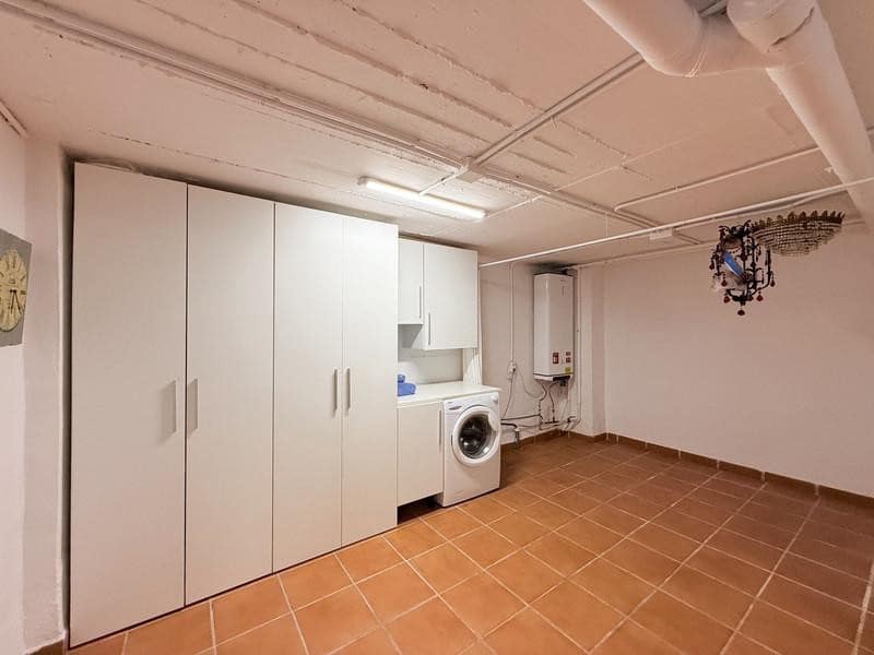 3 soveværelse Byhus til leje i Marbella med swimmingpool garage - € 3.000 (Ref: 10097479)