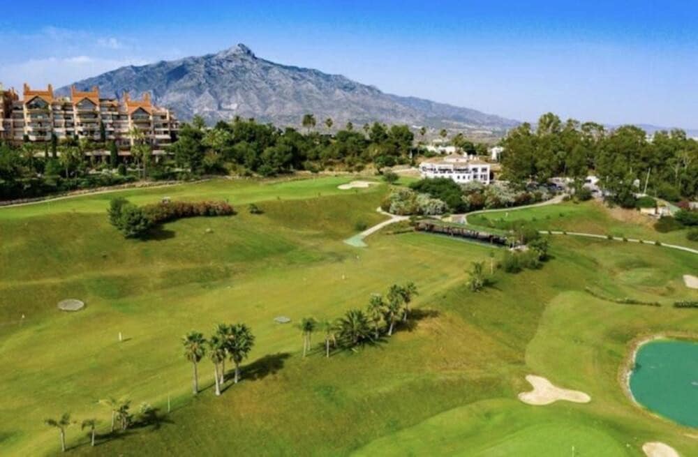 3 chambre Appartement à vendre à Marbella avec piscine garage - 980 000 € (Ref: 10099621)