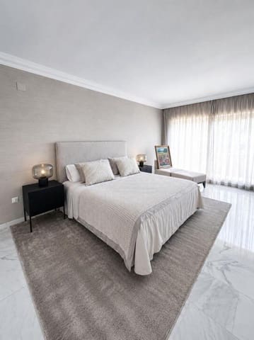 3 chambre Appartement à vendre à Los Naranjos, Marbella avec piscine garage - 980 000 € (Ref: 10099621)
