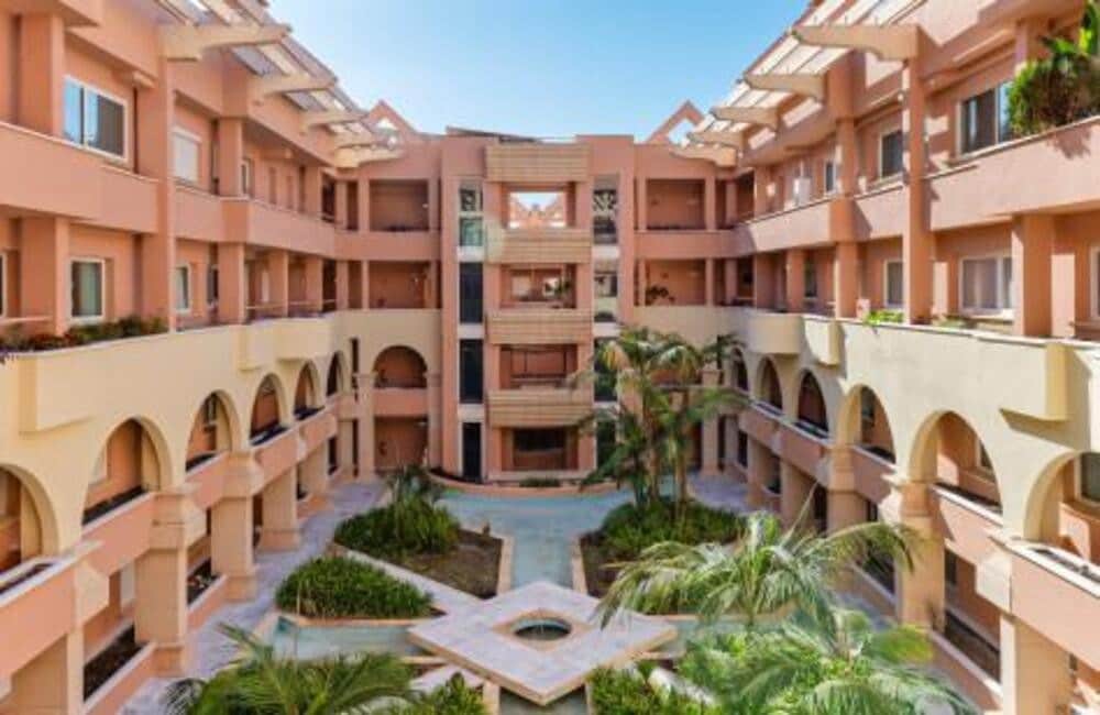 3 chambre Appartement à vendre à Marbella avec piscine garage - 980 000 € (Ref: 10099621)