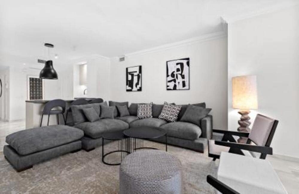3 chambre Appartement à vendre à Marbella avec piscine garage - 980 000 € (Ref: 10099621)