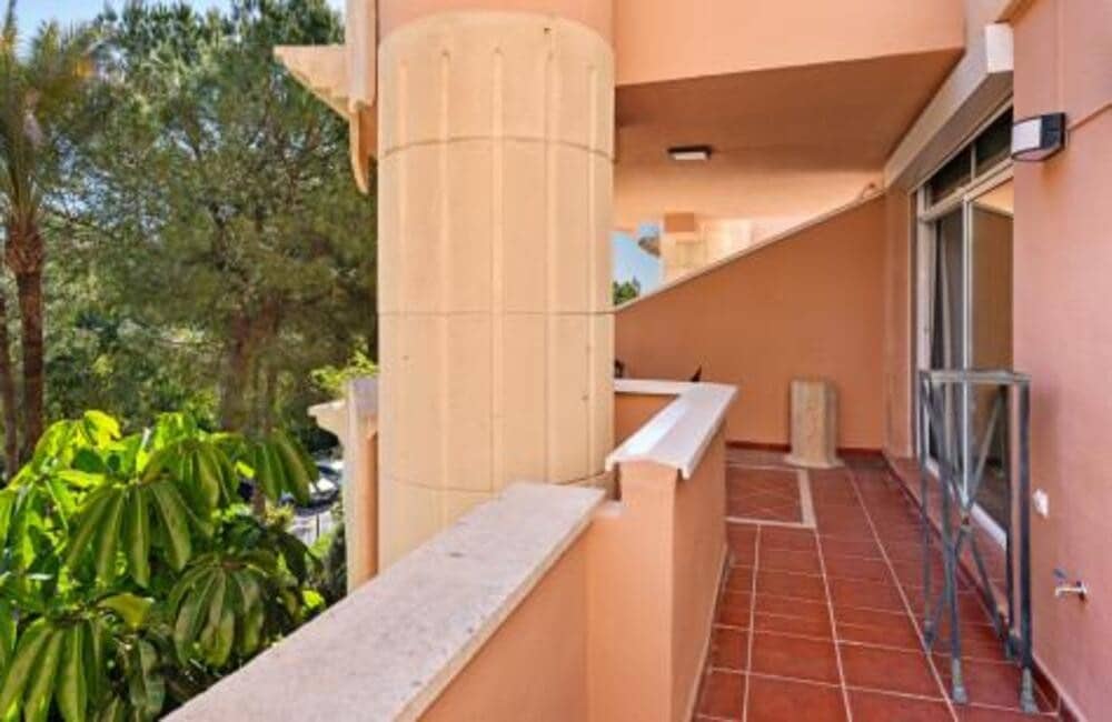 3 chambre Appartement à vendre à Marbella avec piscine garage - 980 000 € (Ref: 10099621)