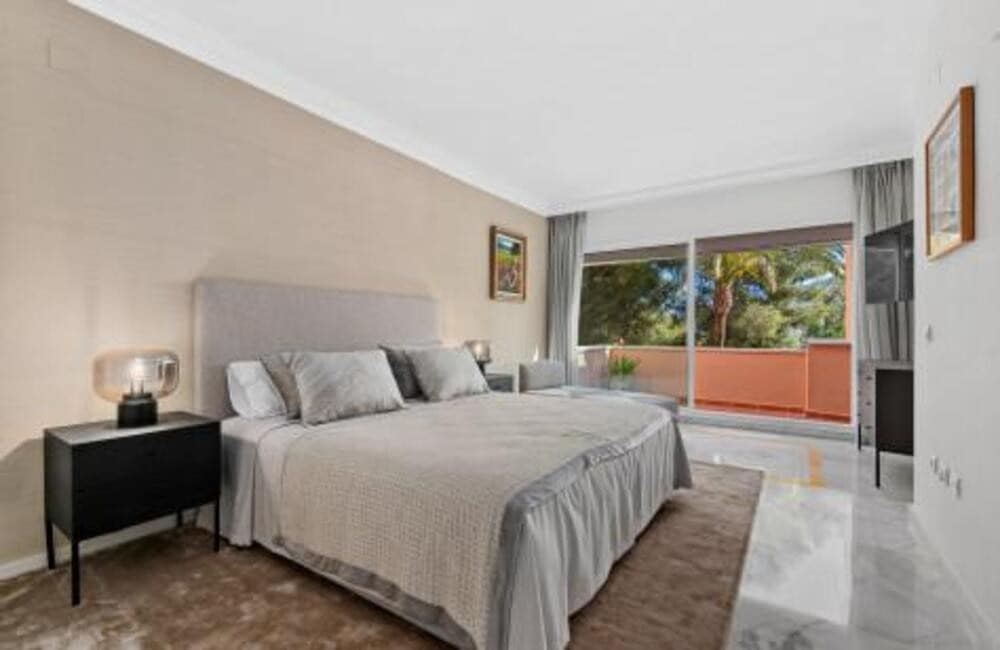 3 chambre Appartement à vendre à Marbella avec piscine garage - 980 000 € (Ref: 10099621)