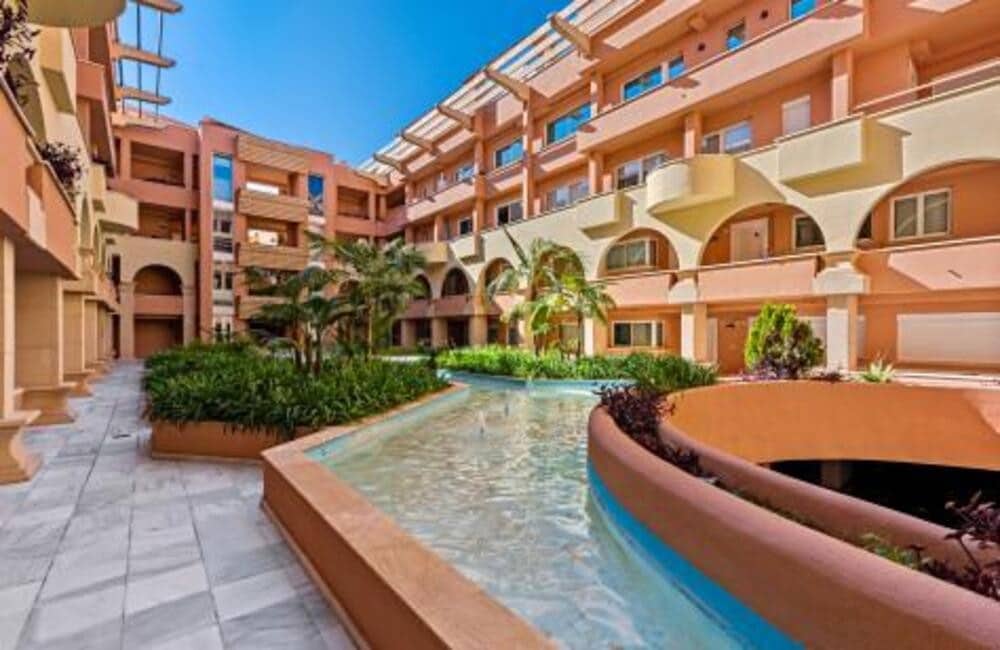 3 chambre Appartement à vendre à Marbella avec piscine garage - 980 000 € (Ref: 10099621)