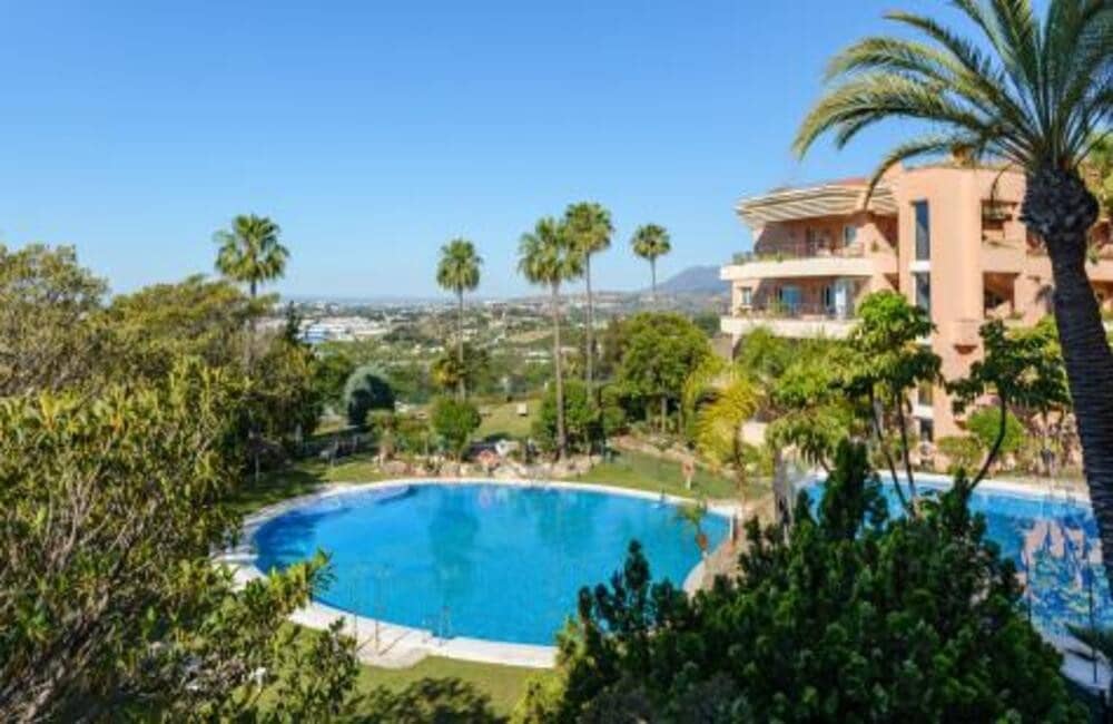 3 chambre Appartement à vendre à Marbella avec piscine garage - 980 000 € (Ref: 10099621)