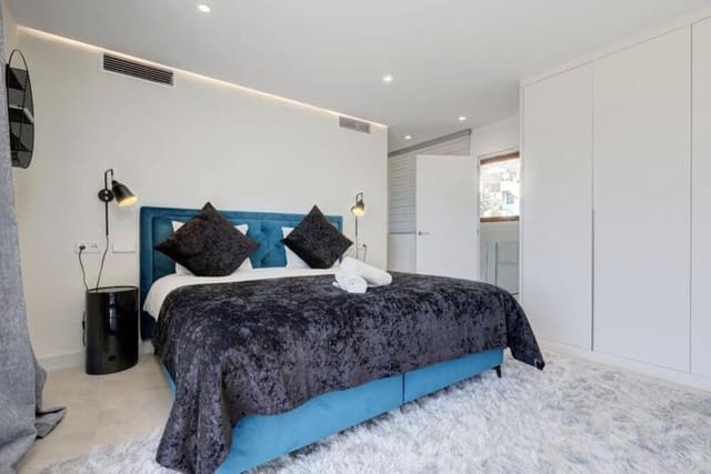 3 sypialnia Willa do wynajęcia w Sitio de Calahonda, Mijas z basenem garażem - 5 000 € (Ref: 10106595)