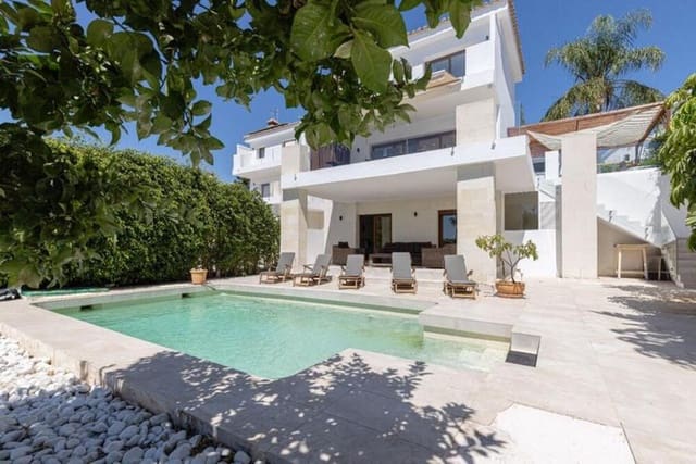 3 camera da letto Villa da affittare in Sitio de Calahonda, Mijas con piscina garage - 5.000 € (Rif: 10106595)