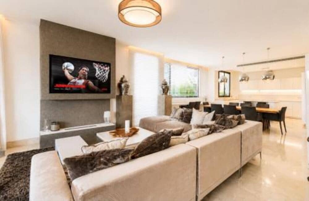 5 sypialnia Apartament do wynajęcia w Marbella z basenem garażem - 11 500 € (Ref: 10106597)