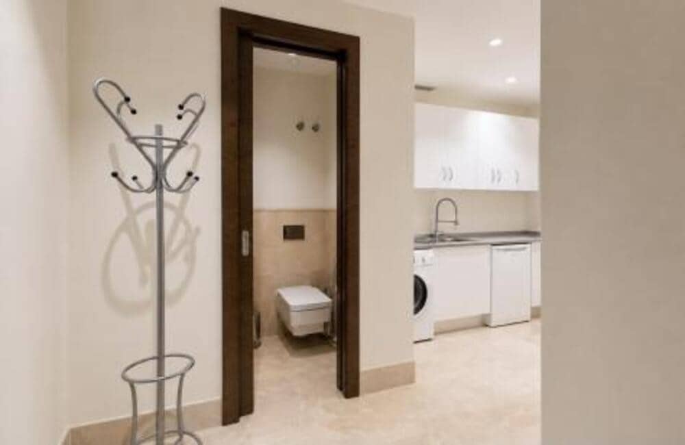 5 sypialnia Apartament do wynajęcia w Marbella z basenem garażem - 11 500 € (Ref: 10106597)