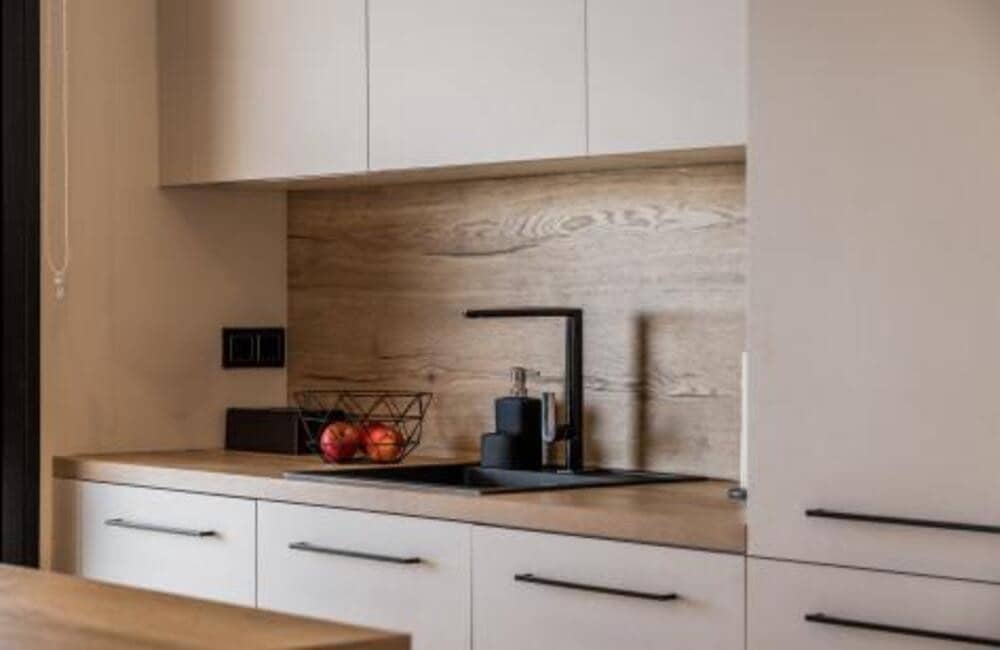 Apartamento de 3 habitaciones en Marbella en alquiler con piscina garaje - 4.000 € (Ref: 10106598)