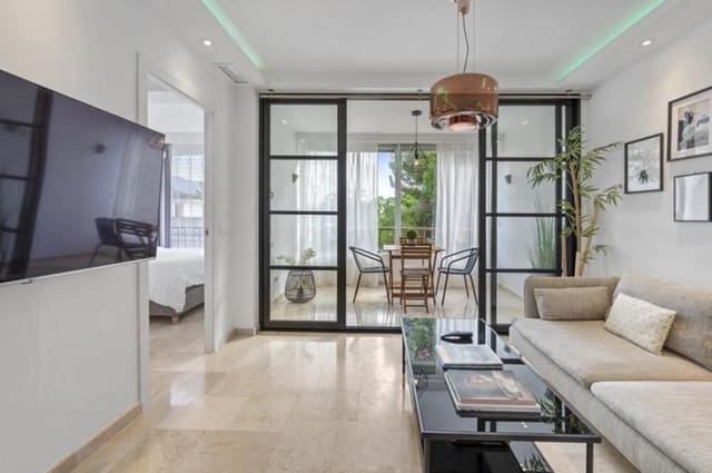 2 soverom Leilighet til leie i Puerto Banus, Marbella med svømmebasseng - € 2 000 (Ref: 10114654)