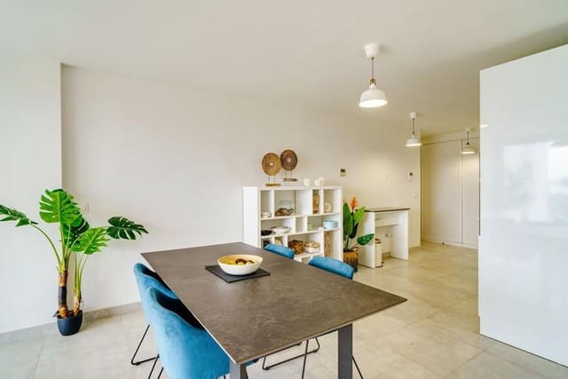 2 quarto Apartamento para arrendar em La Cala de Mijas, Mijas com piscina garagem - 2 700 € (Ref: 10114656)