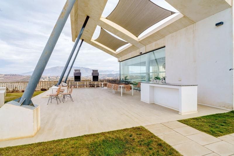 2 quarto Apartamento para arrendar em La Cala de Mijas com piscina garagem - 2 700 € (Ref: 10114656)