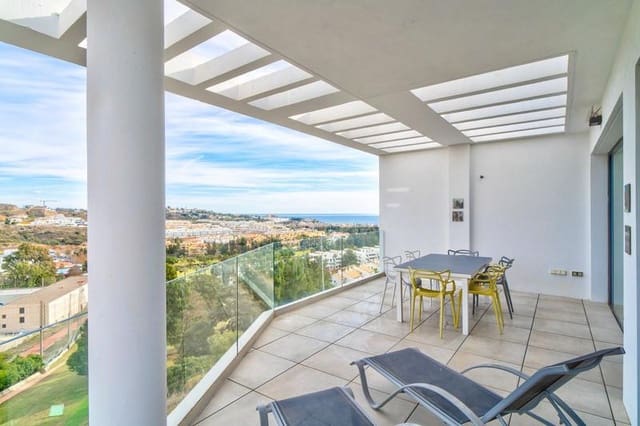 2 quarto Apartamento para arrendar em La Cala de Mijas, Mijas com piscina garagem - 2 700 € (Ref: 10114656)