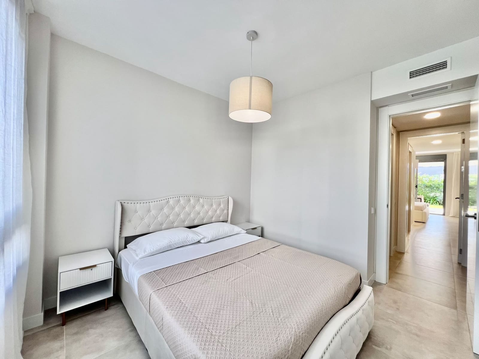 3 soveværelse Lejlighed til leje i New Golden Mile med swimmingpool garage - € 3.200 (Ref: 10118692)