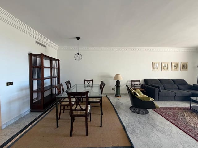 2 bedroom Apartment for rent in Sierra Blanca, Marbella with pool garage - € 3,500 (Ref: 10123353)