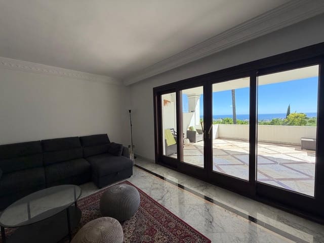 2 bedroom Apartment for rent in Sierra Blanca, Marbella with pool garage - € 3,500 (Ref: 10123353)